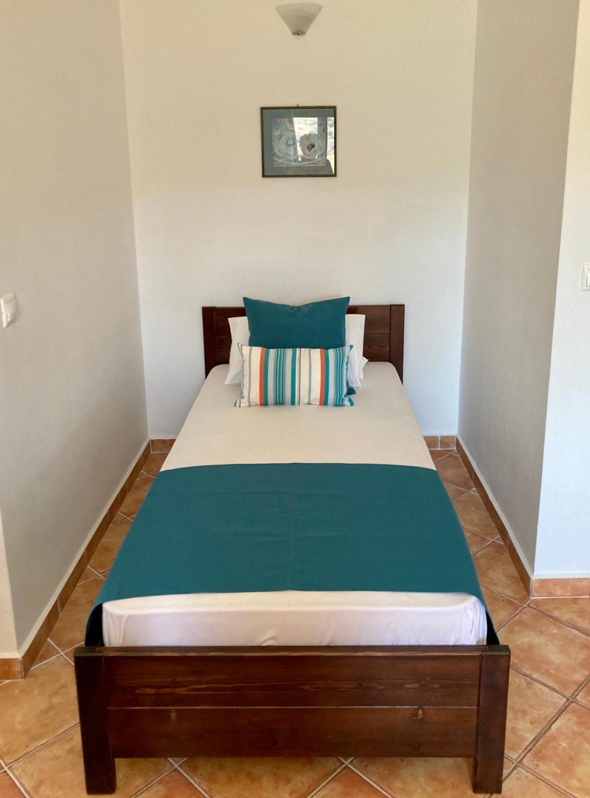 Syrou Lotos Studios & Apartments (Adults Only) Kini Pokoj fotografie