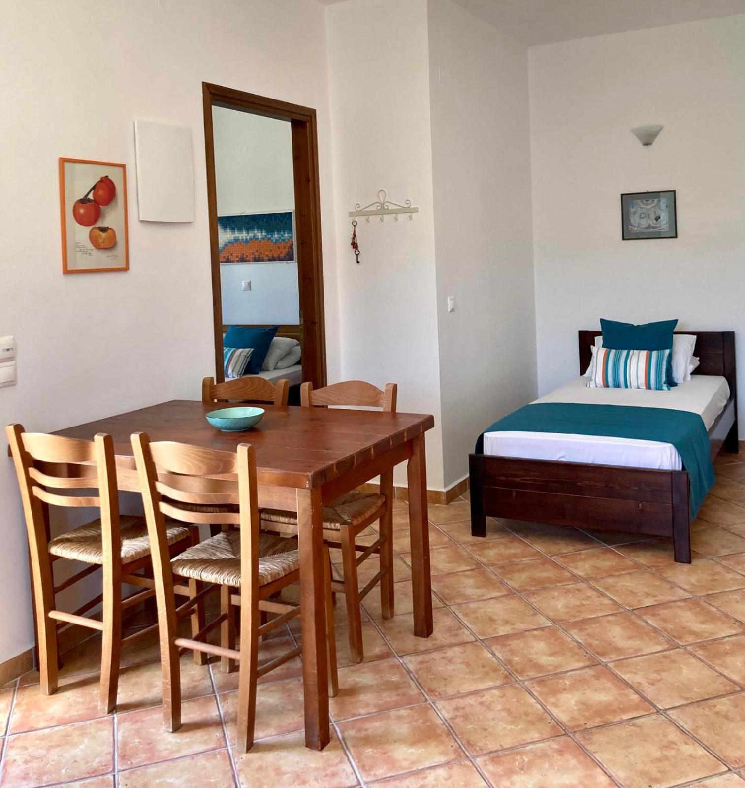 Syrou Lotos Studios & Apartments (Adults Only) Kini Pokoj fotografie